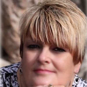 Meet your Posher, Rhonda